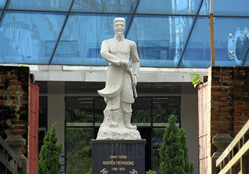 Introduction about Nguyen Tri clan